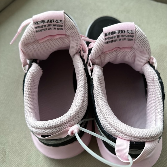 Nike Team Hustle DX - SU21 sz 7 - Picture 5 of 7